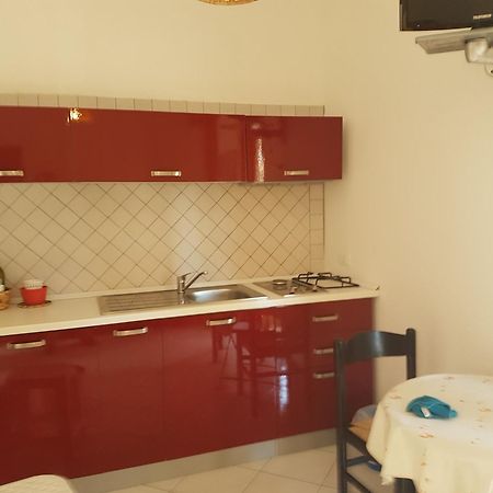 شقة Casa Mazzini Yellow فافينانا المظهر الخارجي الصورة